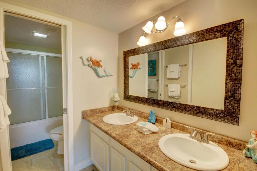 Photo of Bathroom in Fort Walton Beach