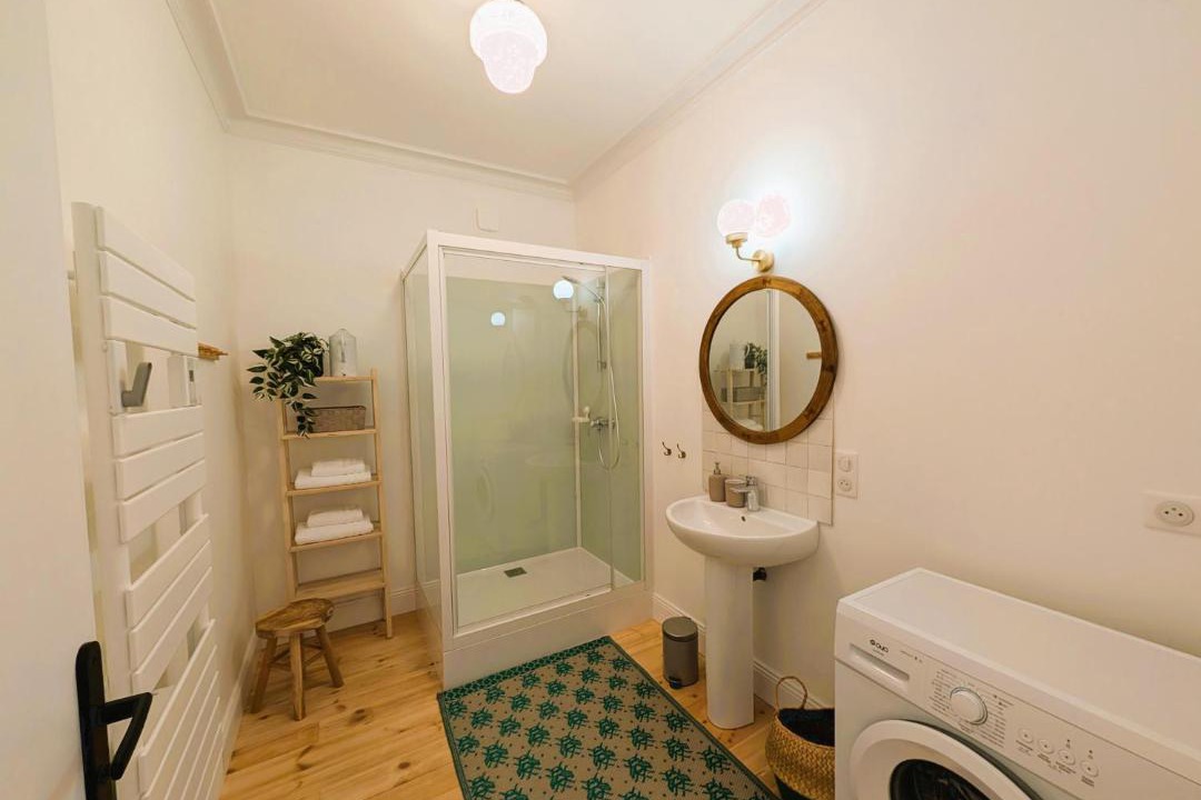 Photo of Bathroom in Langeac