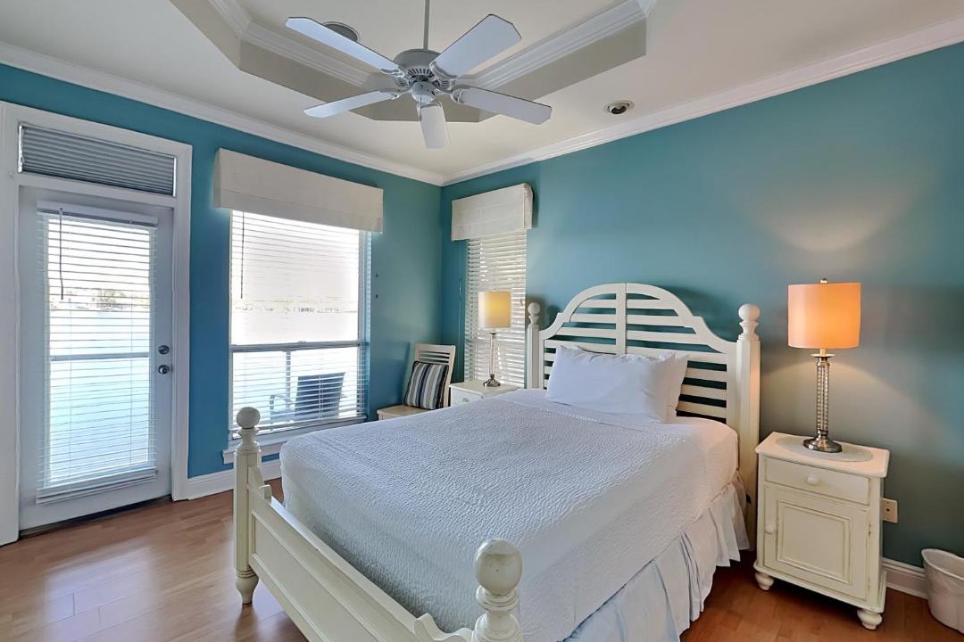 Photo of Bedroom in Destin