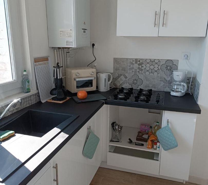 Photo of Kitchen in Calais City Center