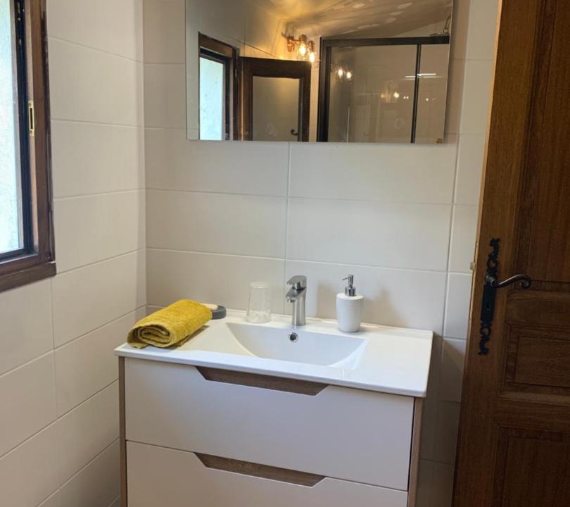 Photo of Bathroom in Saint-Ambroix