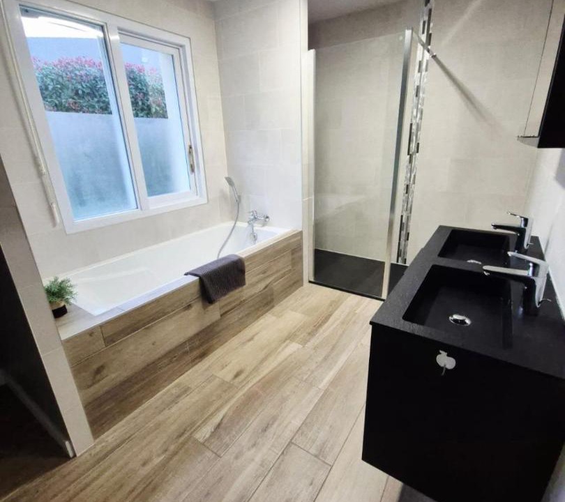 Photo of Bathroom in Trignac