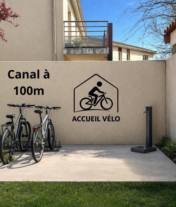 Photo of Others in Castelnau-d'Estretefonds