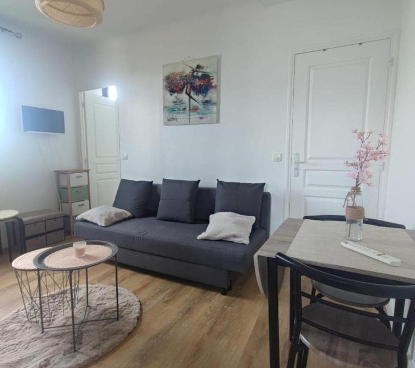 Photo of Livingroom in Romainville