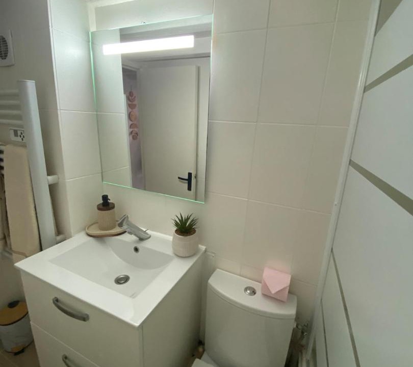 Photo of Bathroom in Celleneuve