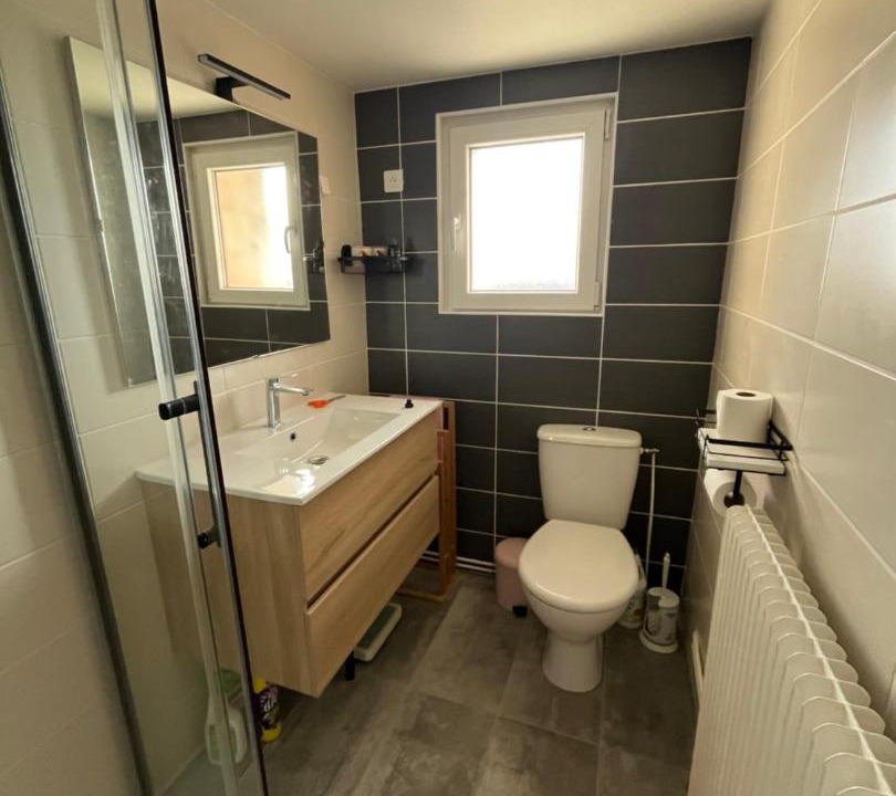 Photo of Bathroom in Rozier-Cotes-d'Aurec