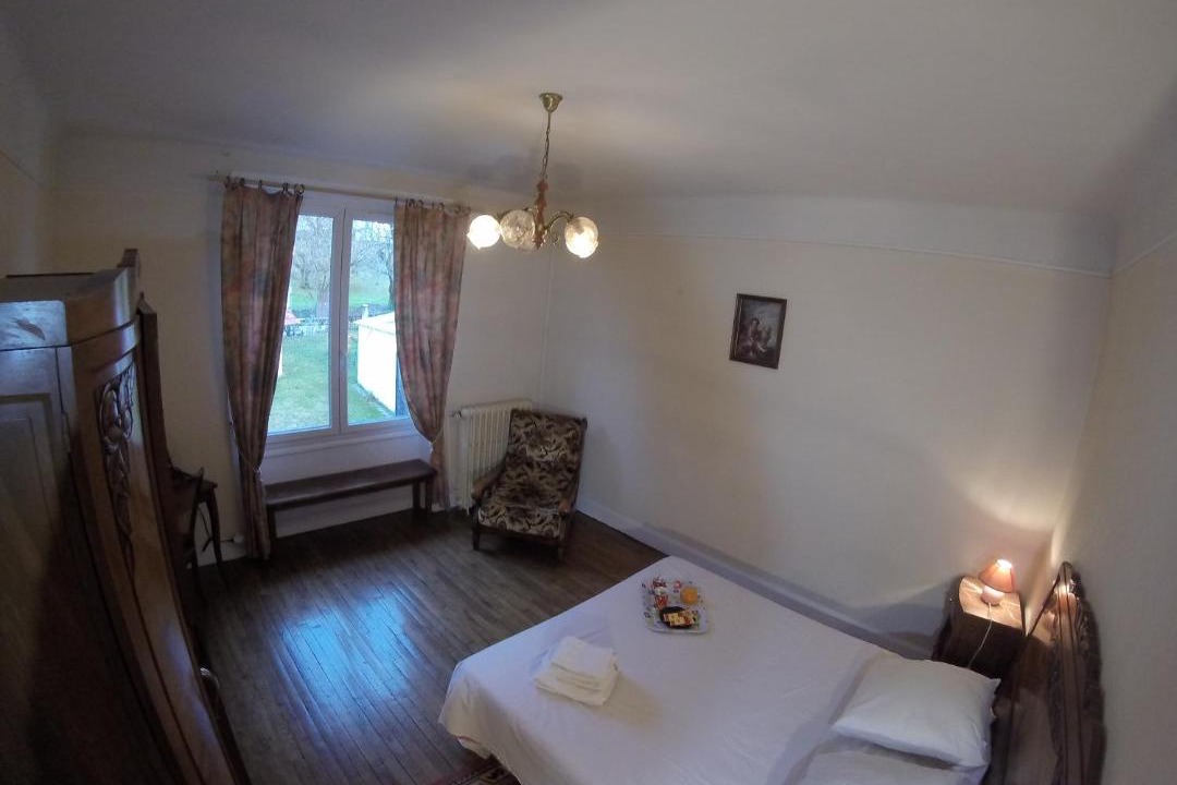 Photo of Bedroom in Vic-sur-Cere