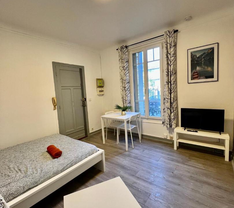 Photo of Bedroom in Rosny-sous-Bois