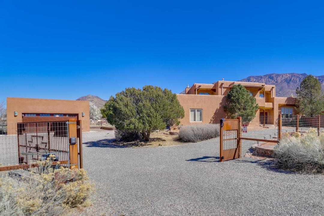 Photo of Others in North Albuquerque Acres