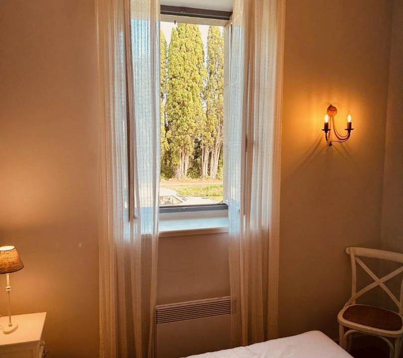 Photo of Bedroom in Marseillette