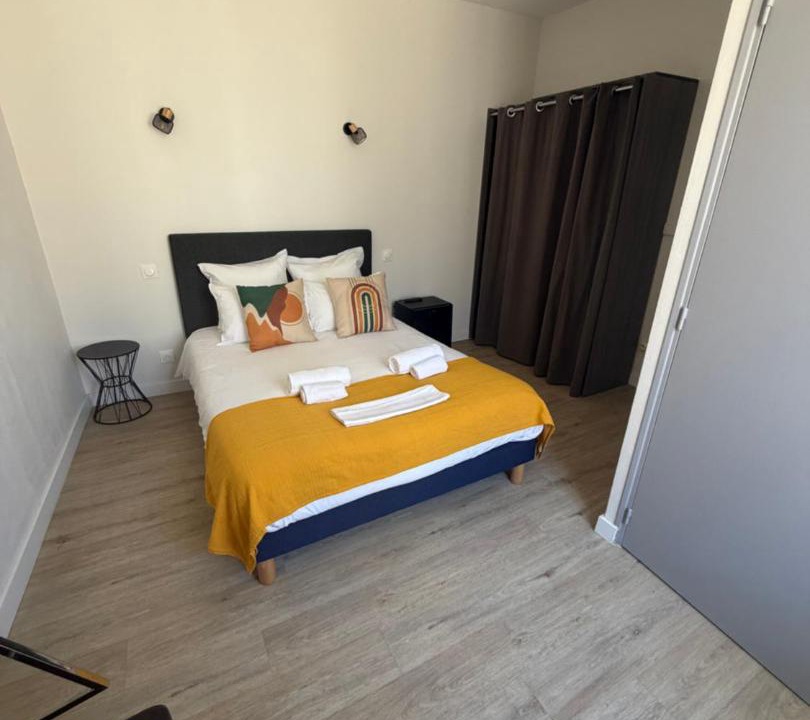 Photo of Bedroom in Balaruc-les-Bains