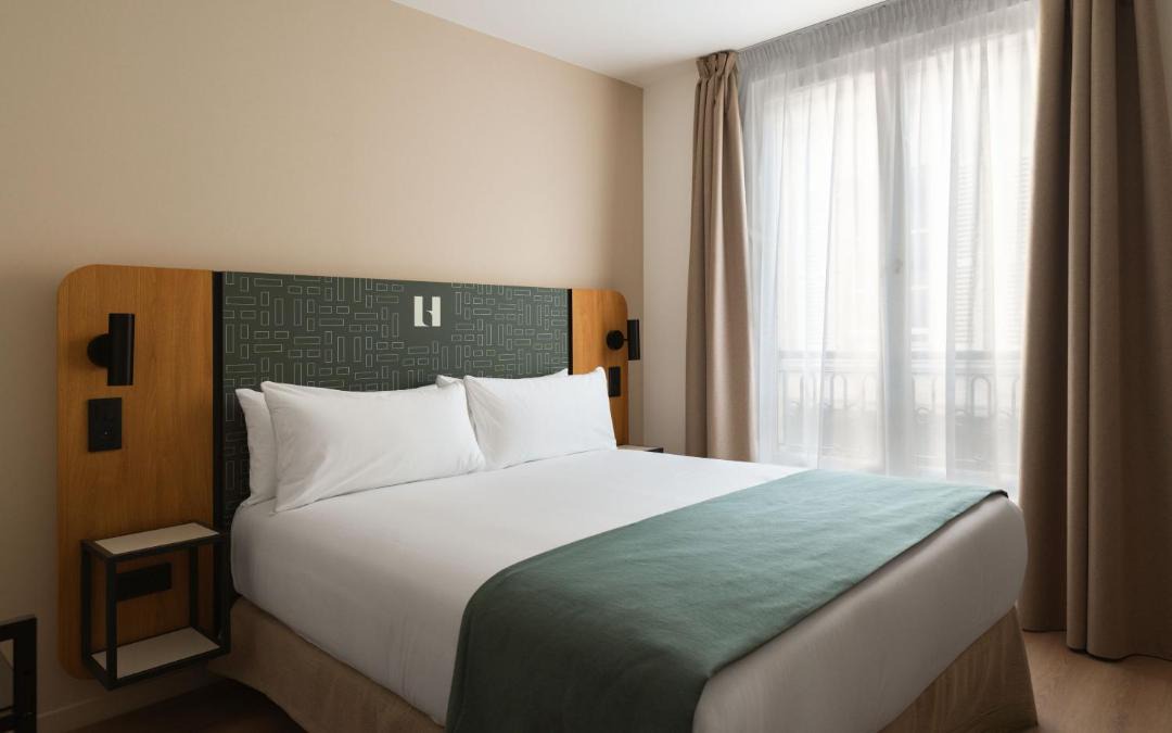 Photo of Bedroom in Notre-Dame
