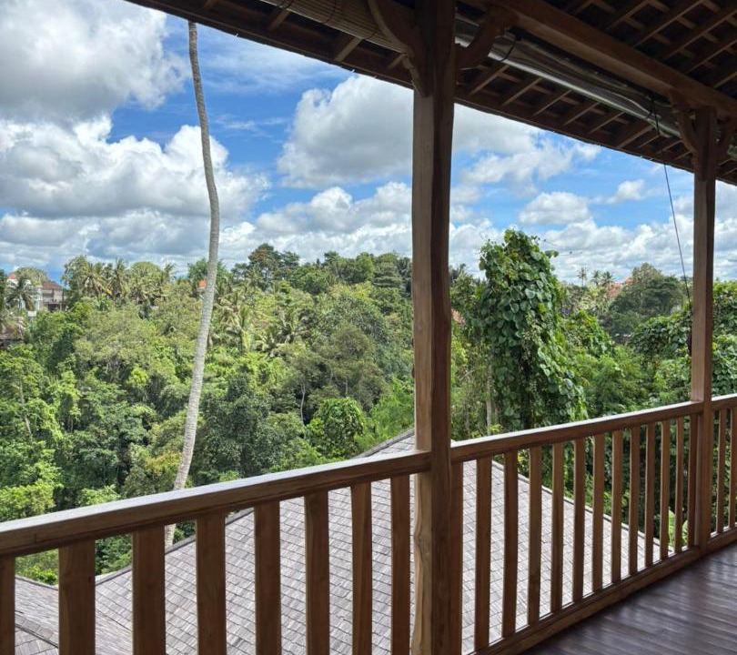 Photo of Patio Balcony in Sambahan