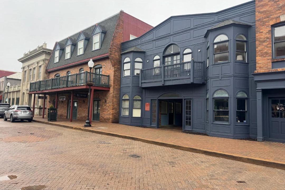 Photo of Buildings in St. Charles