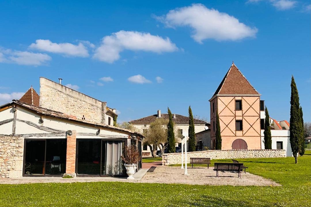 Photo of Others in Cahuzac-sur-Vere