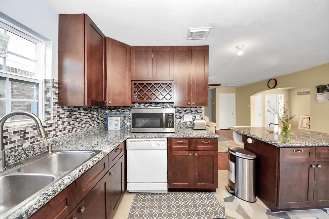 Photo of Kitchen in Clodine