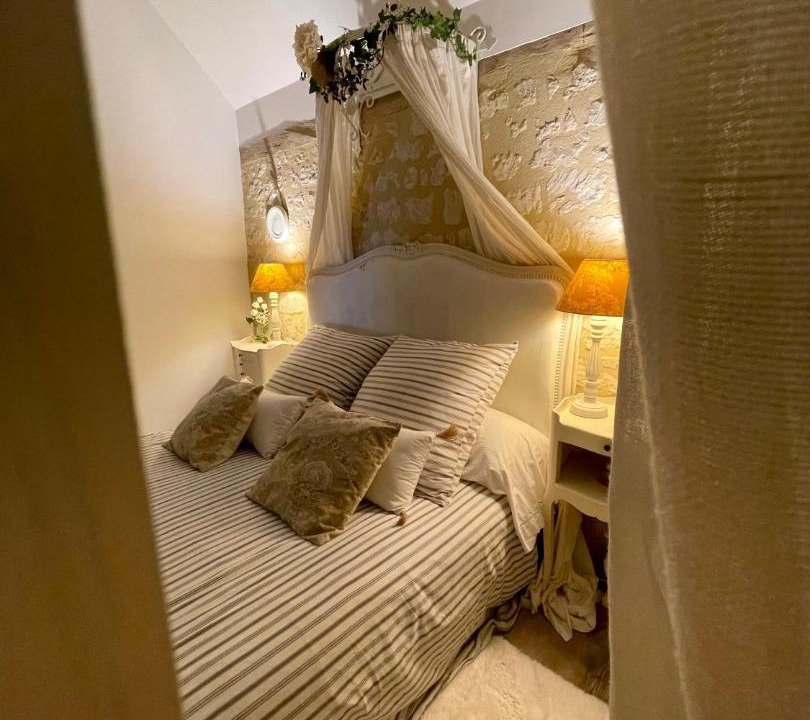 Photo of Bedroom in Mauves-sur-Huisne