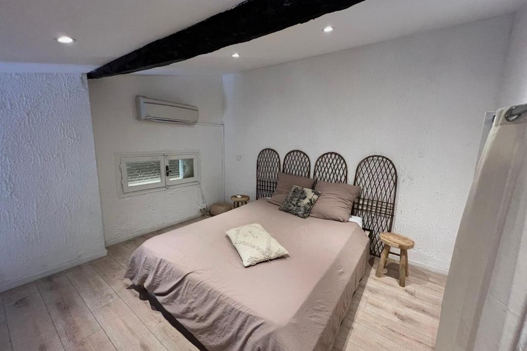 Photo of Bedroom in Bas-Vernet