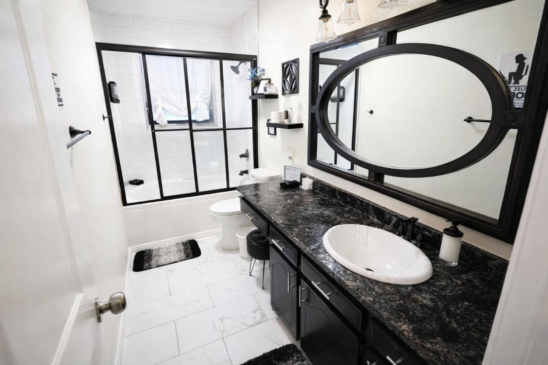 Photo of Bathroom in Broken Arrow