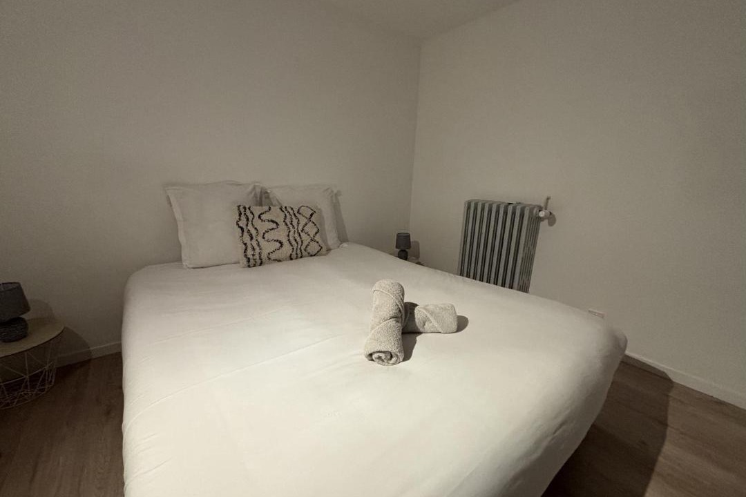 Photo of Bedroom in Ecommoy