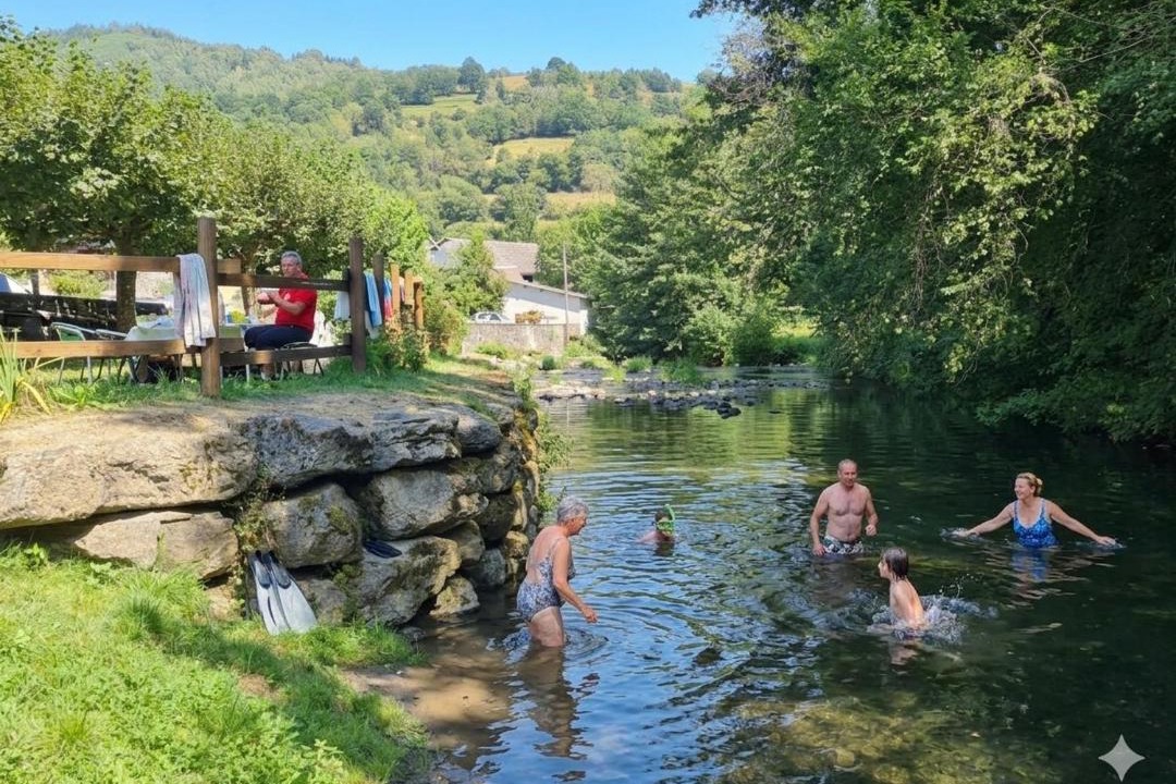 Photo of Others in Argein