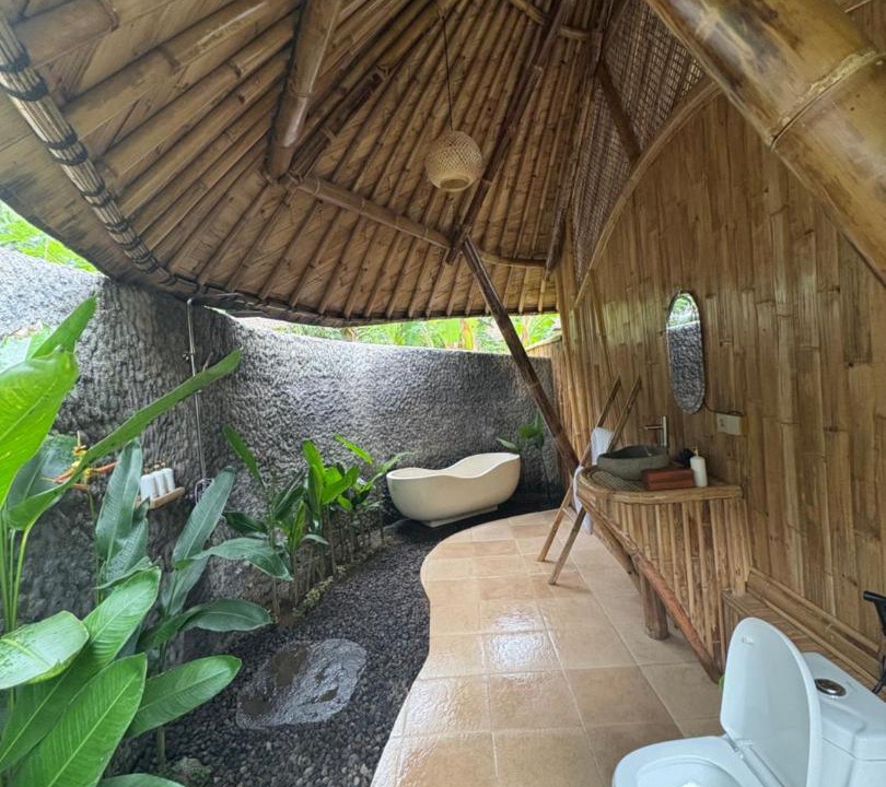 Photo of Bathroom in Selat