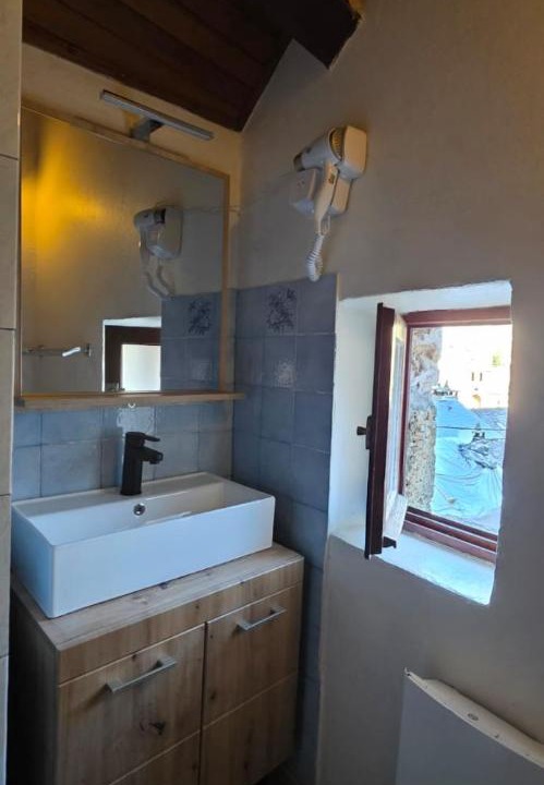 Photo of Bathroom in Sainte-Enimie