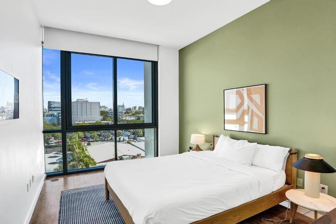 Photo of Bedroom in West Avenue