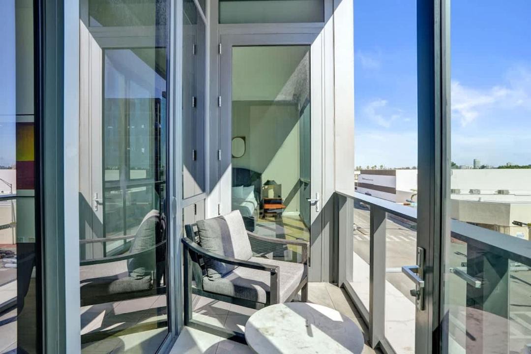 Photo of Patio Balcony in West Avenue