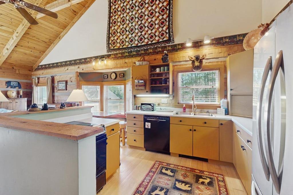 Photo of Kitchen in Foscoe