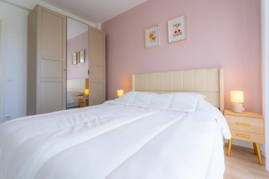 Photo of Bedroom in Fabron