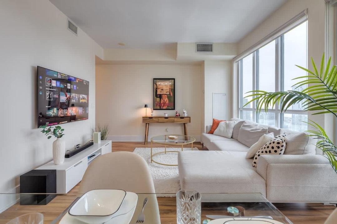 Photo of Livingroom in Toronto Entertainment District
