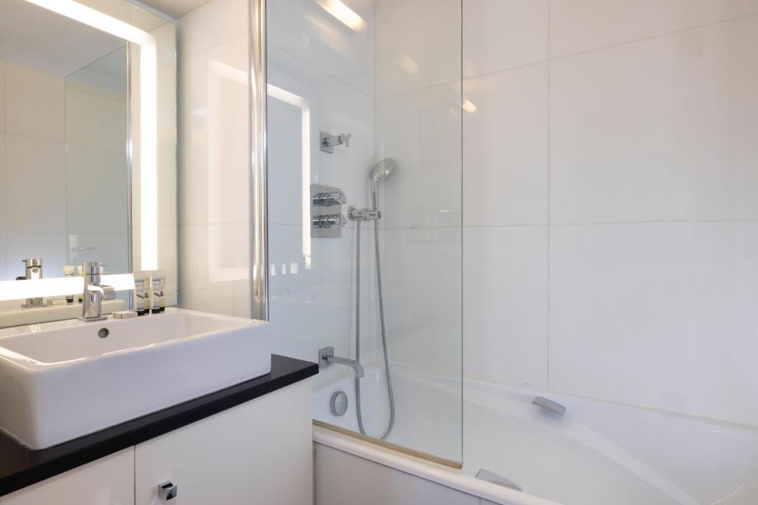 Photo of Bathroom in Plaisance