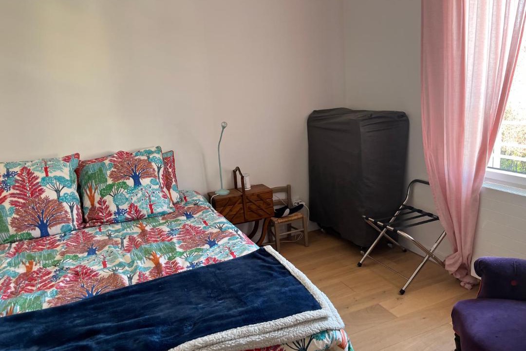 Photo of Bedroom in Saint-Remy-les-Chevreuse
