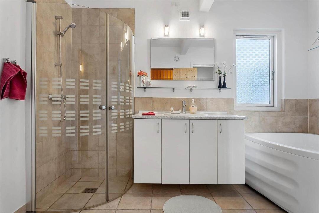 Photo of Bathroom in Ronde