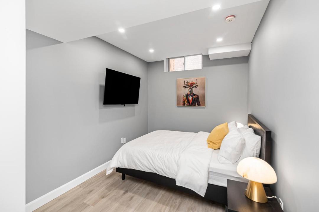 Photo of Bedroom in Hamilton