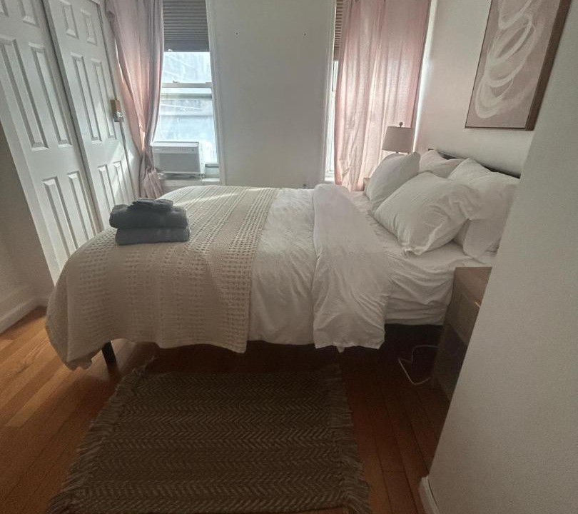 Photo of Bedroom in Tudor City