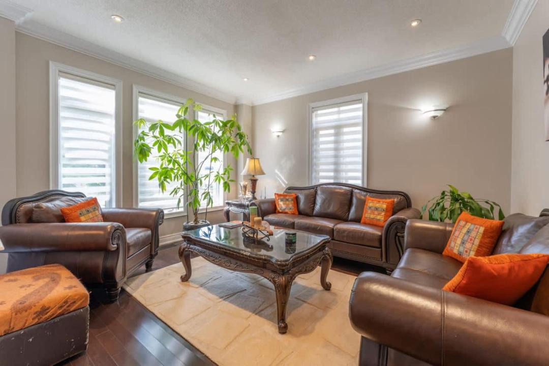 Photo of Livingroom in Brampton