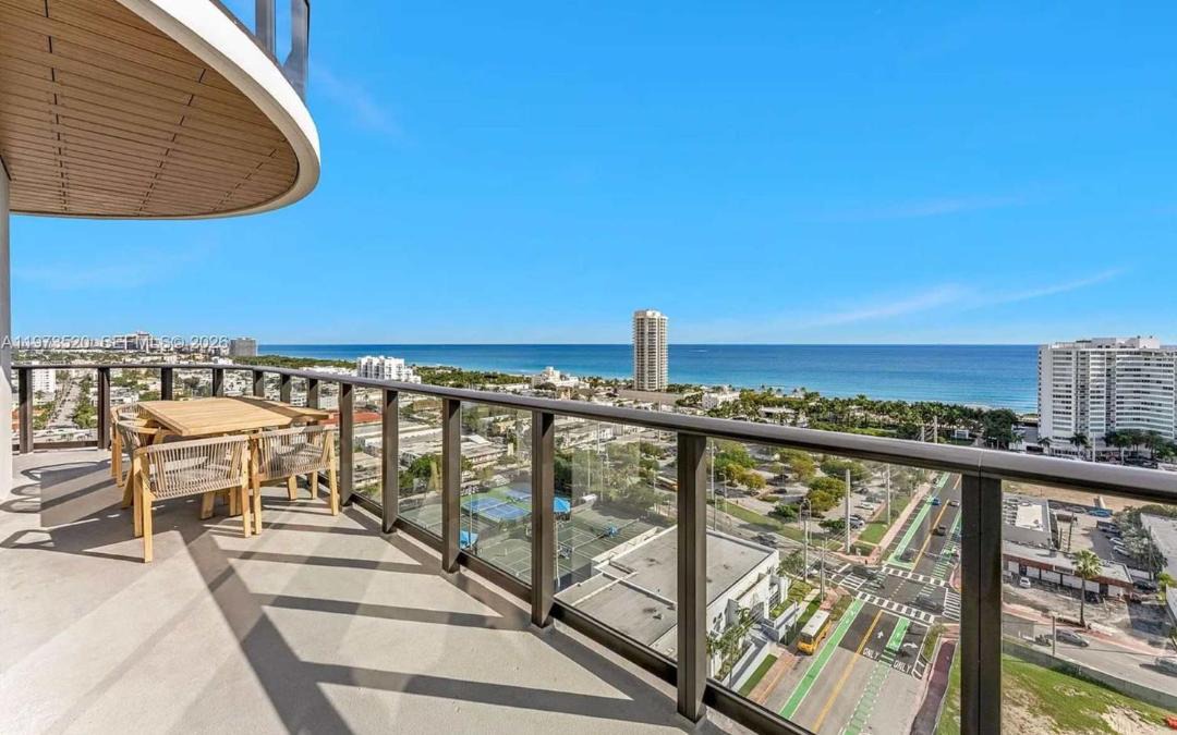Photo of Patio Balcony in North Beach