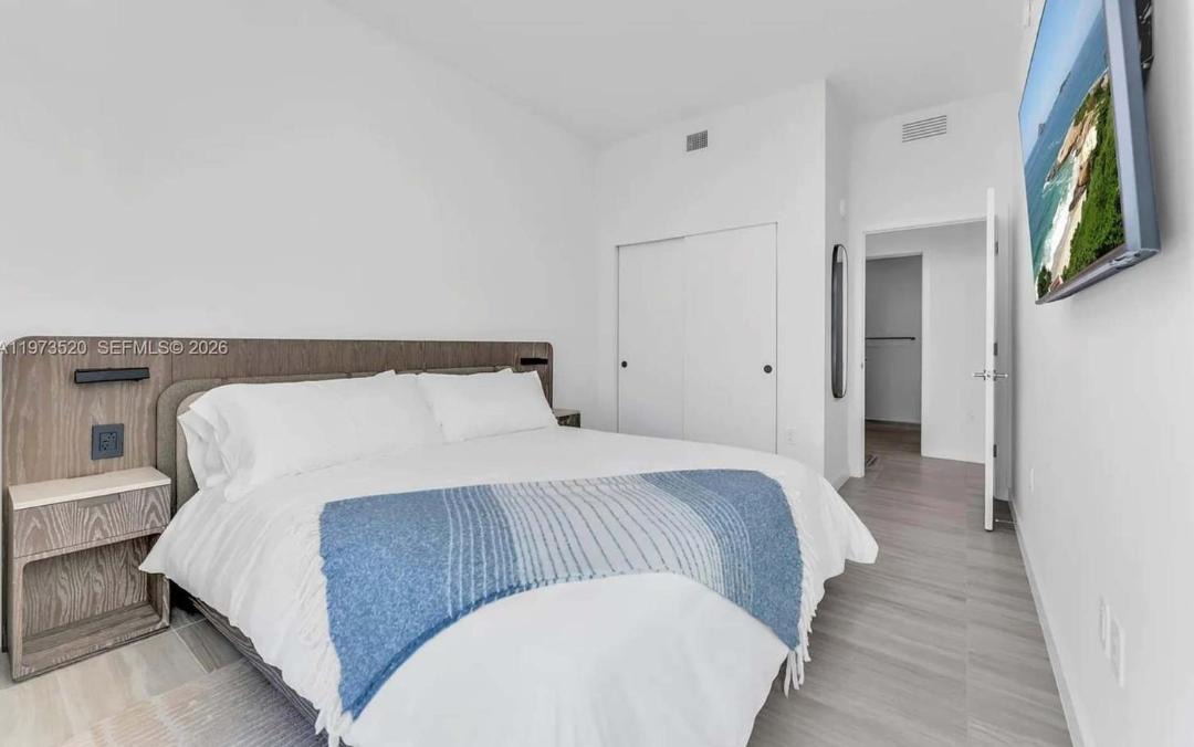 Photo of Bedroom in North Beach