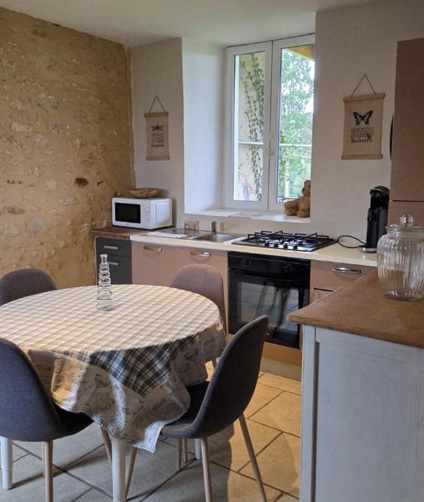 Photo of Kitchen in Brains-sur-Gee