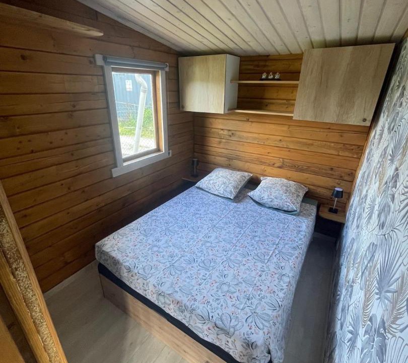 Photo of Bedroom in Saint-Etienne-de-Fontbellon