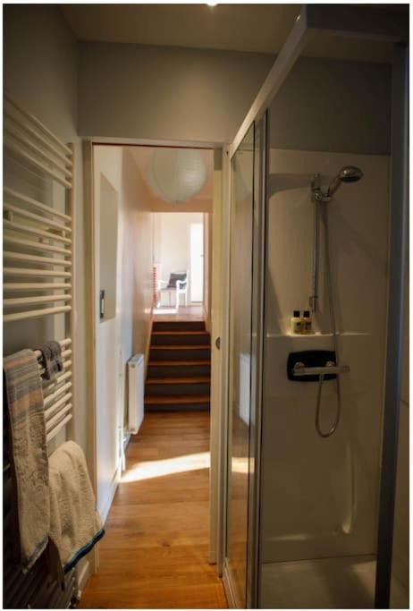 Photo of Bathroom in Menetreux-le-Pitois