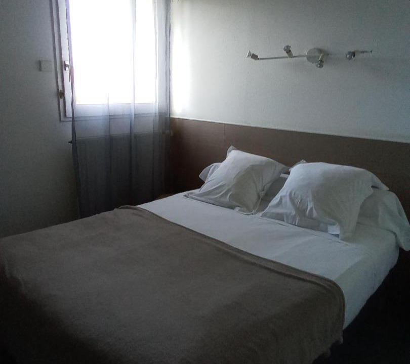 Photo of Bedroom in Barbezieux-Saint-Hilaire