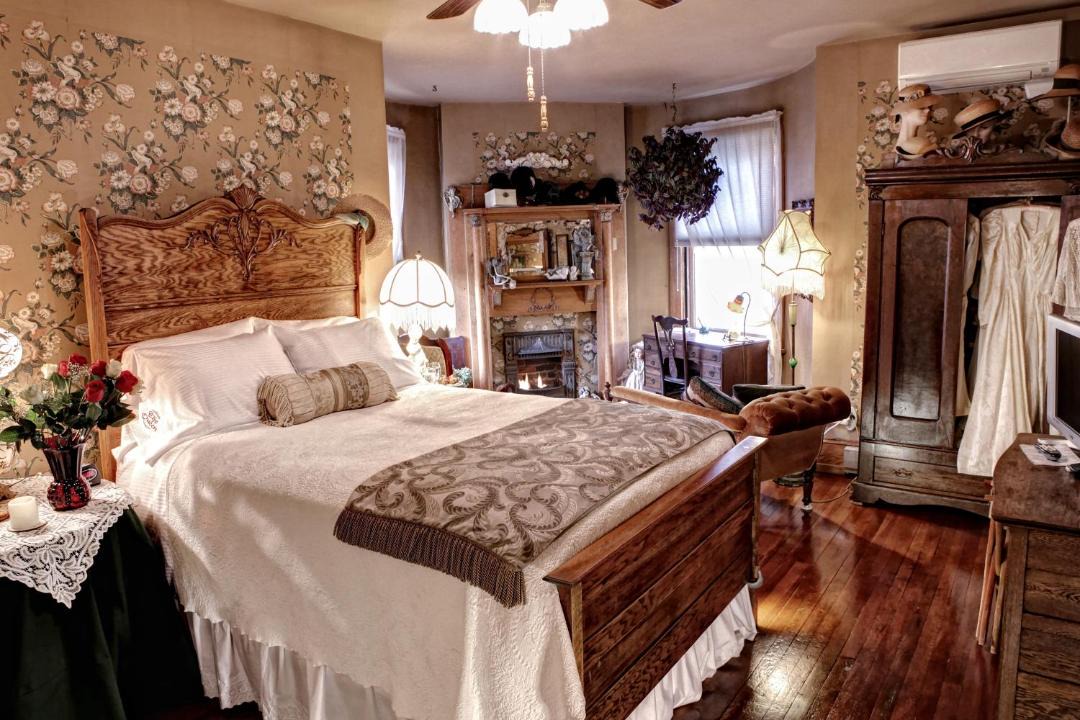 Photo of Bedroom in Bellefonte