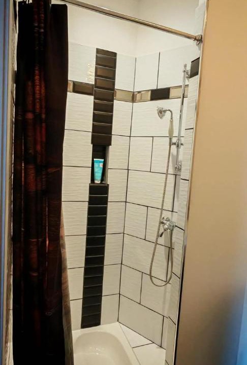 Photo of Bathroom in Cahors