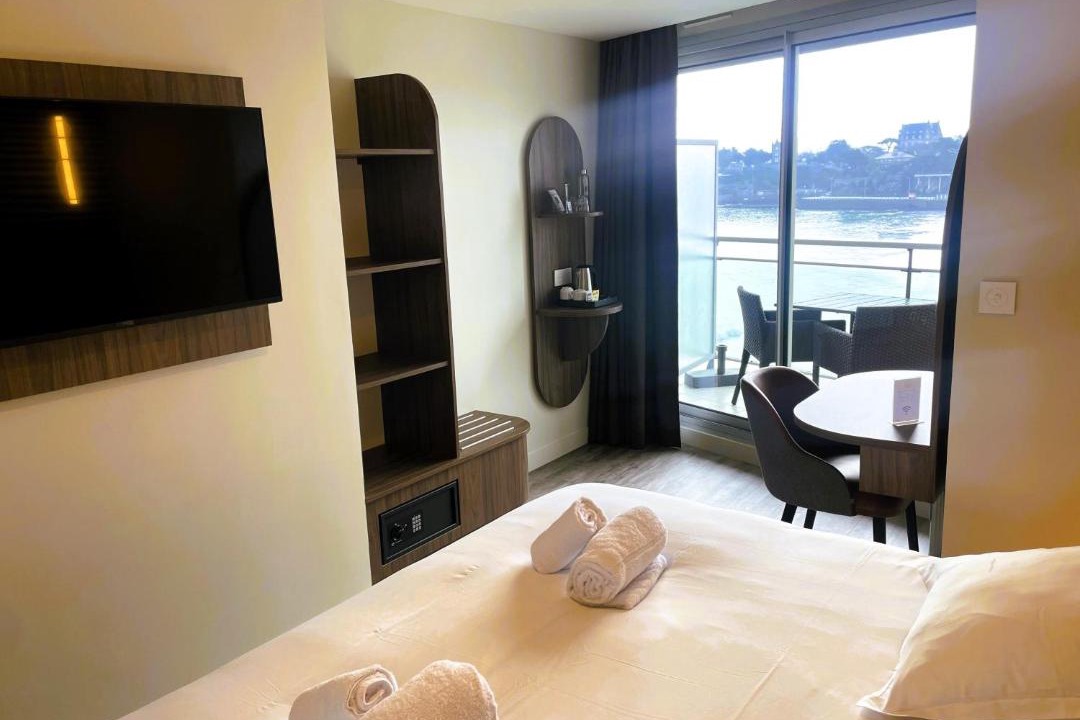 Photo of Others in Dinard