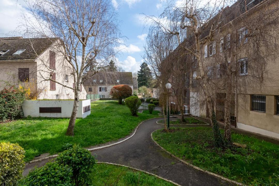 Photo of Others in Mantes-la-Ville