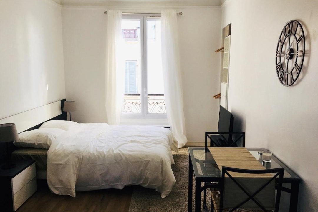 Photo of Bedroom in Maisons-Laffitte