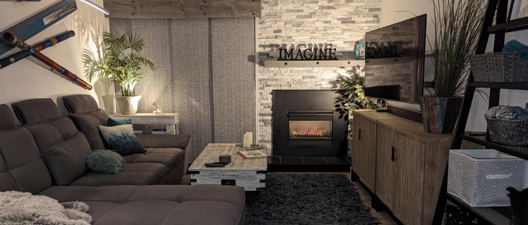 Photo of Livingroom in Avon